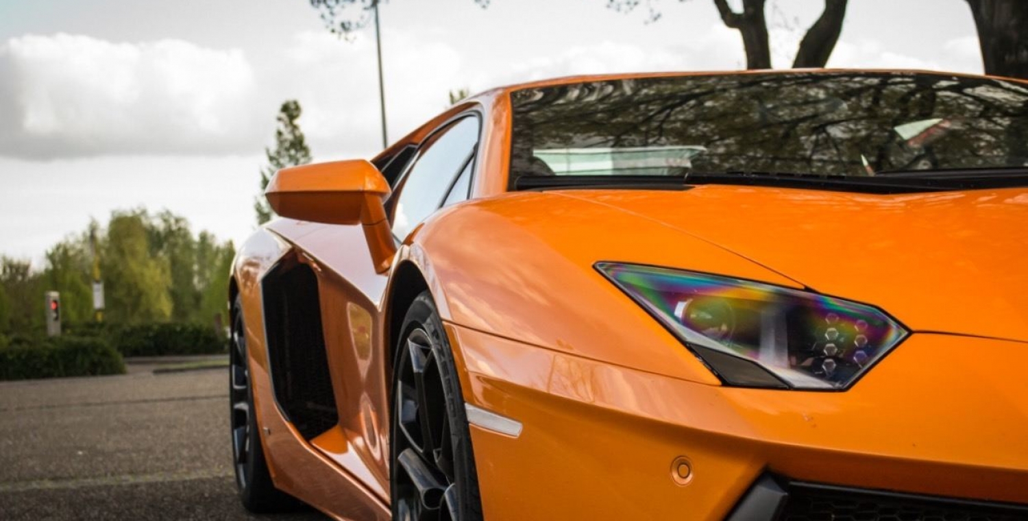 Location Nice, Louer voiture sport Cannes Luxury Car Rental